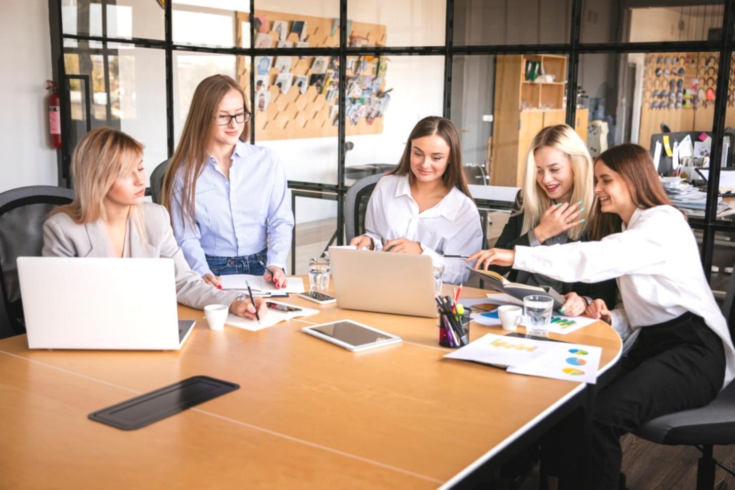 Financial planning workspace with documents and analysis tools